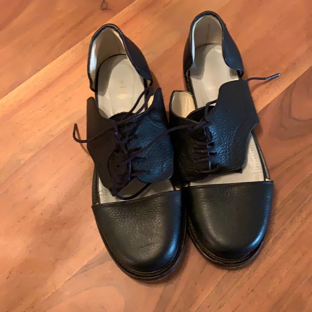 Minimarket cutout shoes 2011